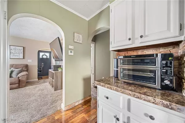 9332 Chestnut AVE SE, East Sparta, OH 44626