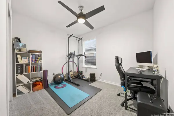 6448 KINGSLEY EDGE, San Antonio, TX 78252-1831