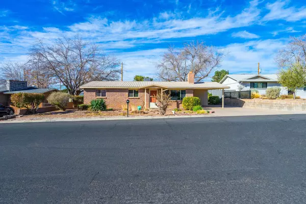 162 S 200 E, Washington, UT 84780