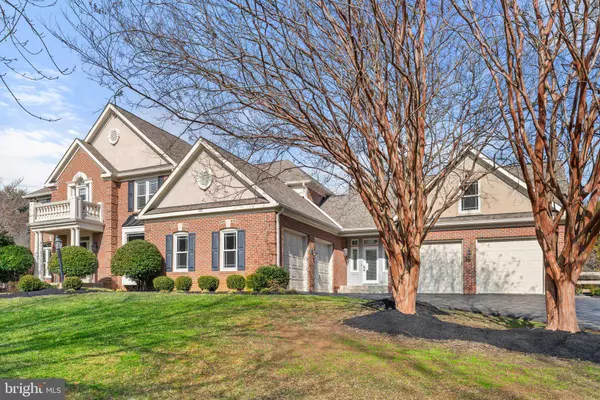 801 GRACE MEADOW CT, Great Falls, VA 22066