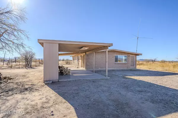 6190 S Marstellar Road, Tucson, AZ 85735