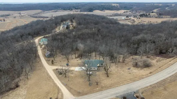 41 W Schapville Road, Scales Mound, IL 61075