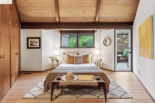 995 Spruce St, Berkeley, CA 94707