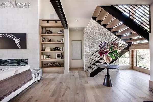 17066 Pasture Trail CT, Monument, CO 80132