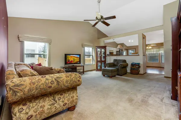 3382 Lindstrom Drive, Columbus, OH 43228