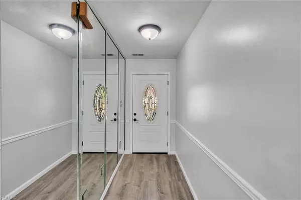 3113 Mistletoe CT, Chesapeake, VA 23323