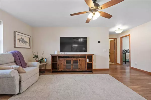 1611 Mt Zion Avenue, Janesville, WI 53545