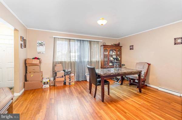 93 KENSINGTON DR, Camp Hill, PA 17011