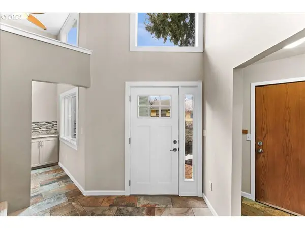 6833 SE REEDWAY ST, Portland, OR 97206