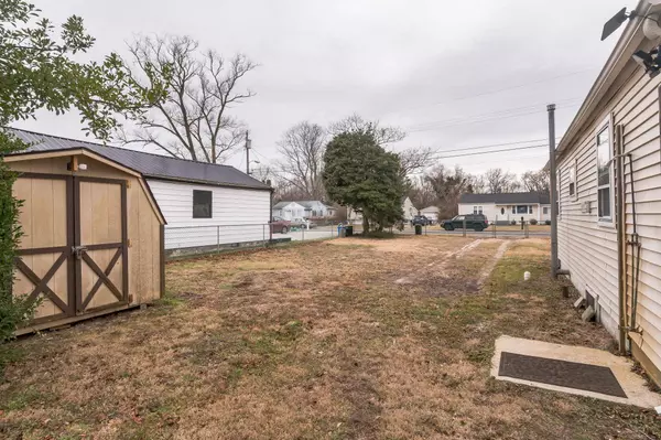 13 paula, Green Creek, NJ 08204