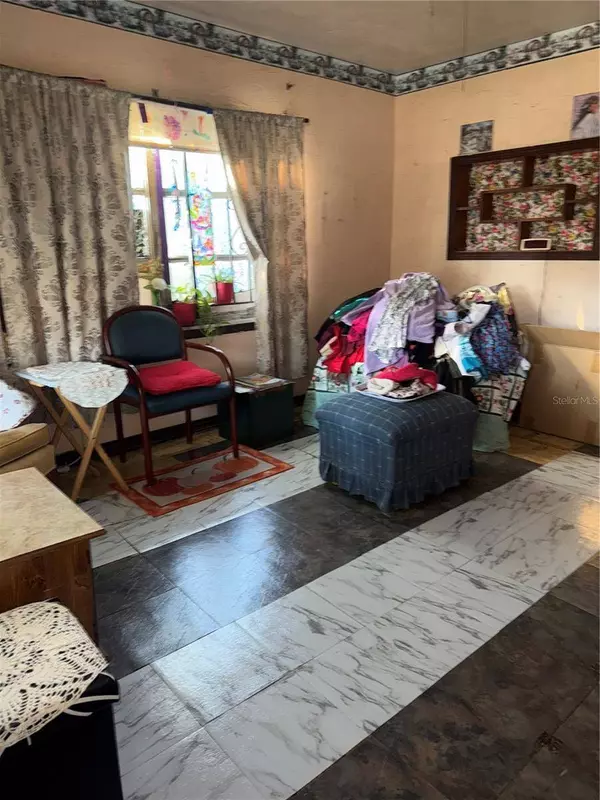 2424 CORRINE ST, Tampa, FL 33605