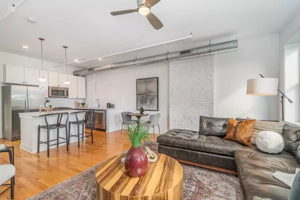 14 Mercer St #4, Cincinnati, OH 45202-7179