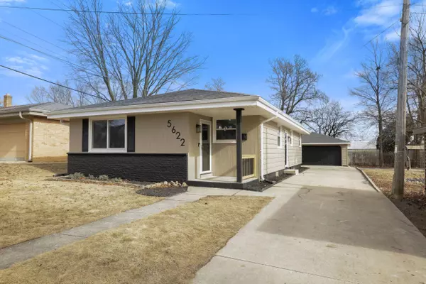 5622 N 86th St, Milwaukee, WI 53225