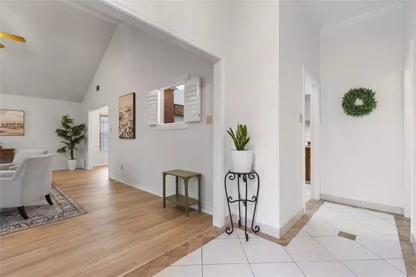 108 CREEK COURTS Drive, Trophy Club, TX 76262