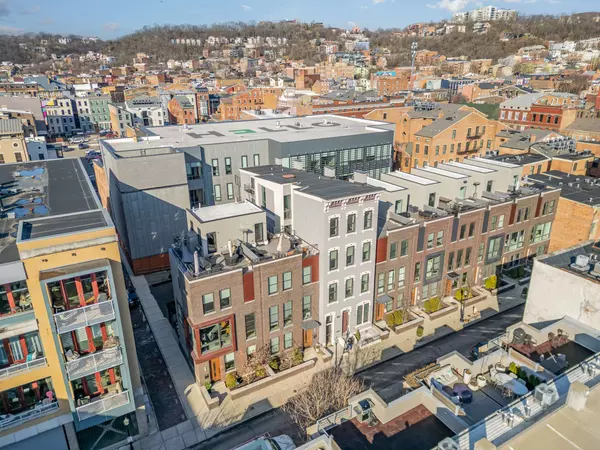 14 Mercer St #4, Cincinnati, OH 45202-7179