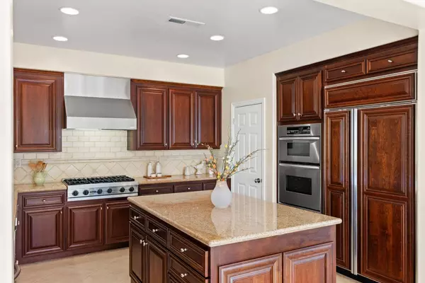 102 Mirasol CT, Monterey, CA 93940
