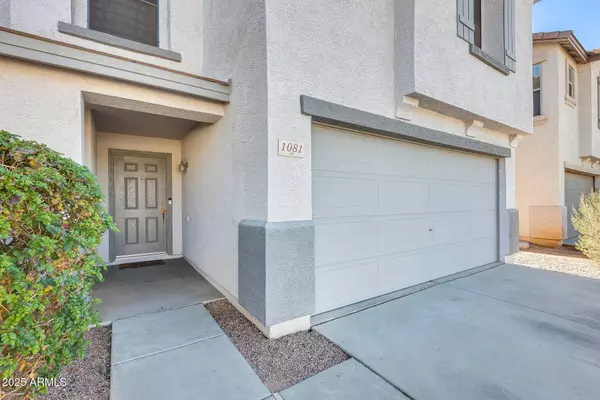 1081 E LOWELL Court, Gilbert, AZ 85295