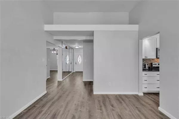 3113 Mistletoe CT, Chesapeake, VA 23323