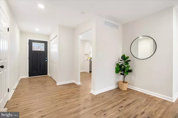 8920 KILKENNY CIR, Nottingham, MD 21236