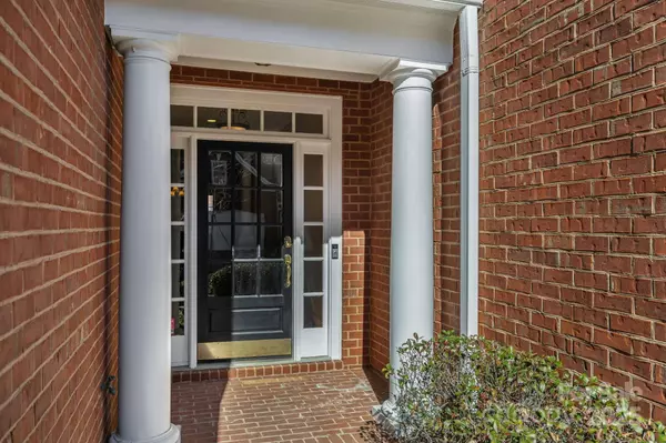 7543 Bluestar LN, Charlotte, NC 28226