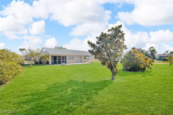 4118 SE 10th CT, Cape Coral, FL 33904