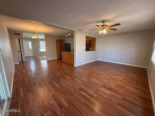 1954 W KERRY Lane, Phoenix, AZ 85027