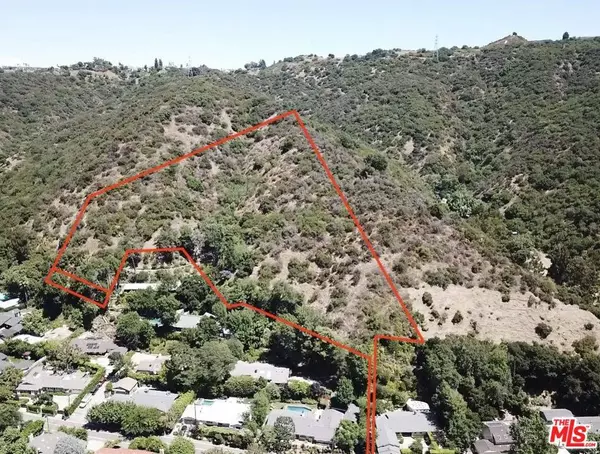 0 Mandeville Canyon Rd, Los Angeles, CA 90049