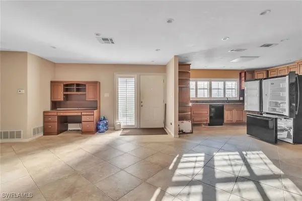 6766 Overlook DR, Fort Myers, FL 33919