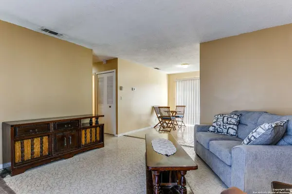 7306 GLEN HART, San Antonio, TX 78239-3436