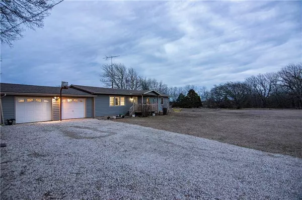 5551 Cr 2200 RD, Coffeyville, KS 67337