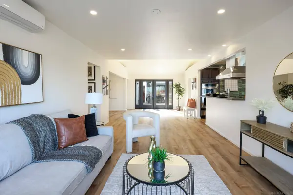 3963 Alicia Dr., San Diego, CA 92107