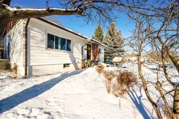 1434 Gladstone ST, Sheridan, WY 82801