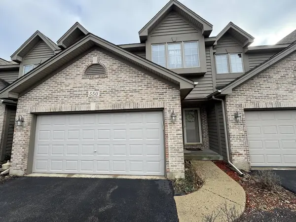 550 Silver Aspen Circle #550, Crystal Lake, IL 60014