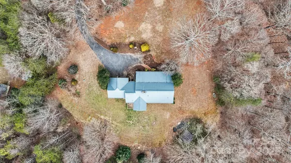 4096 Fairview DR, Maiden, NC 28650