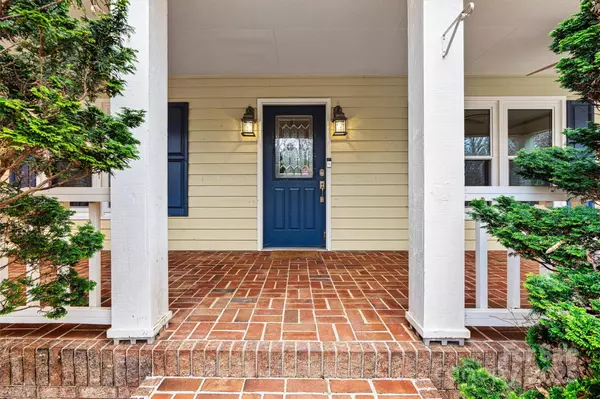 4096 Fairview DR, Maiden, NC 28650