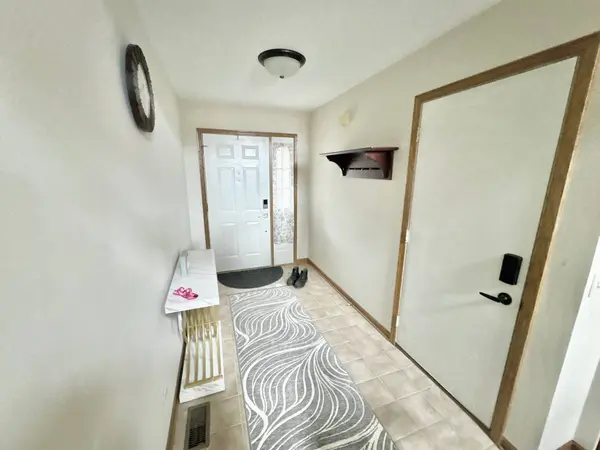 550 Silver Aspen Circle #550, Crystal Lake, IL 60014