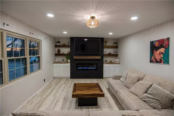 5551 Cr 2200 RD, Coffeyville, KS 67337