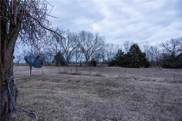 5551 Cr 2200 RD, Coffeyville, KS 67337