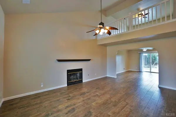 736 Pepper Avenue, Lemoore, CA 93245