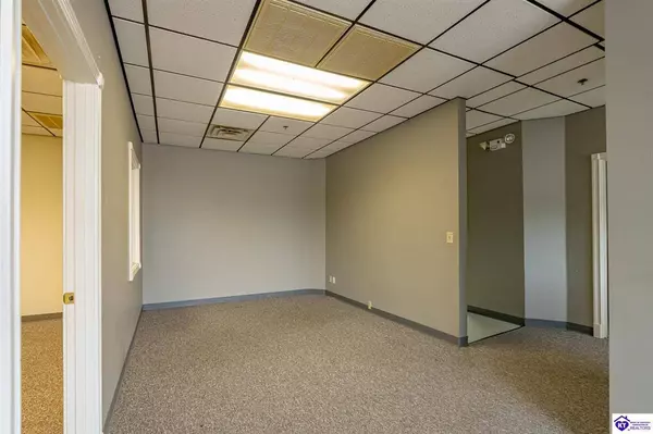 950 N Mulberry Street, Elizabethtown, KY 42701