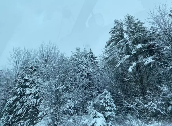 64 Seaman RD, Middletown, NY 10941