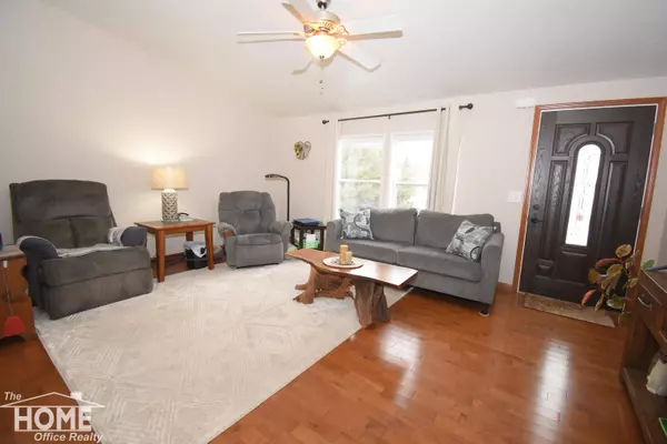 6612 Simpson Road, Ovid, MI 48866