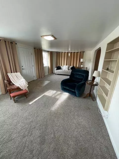 309 N Birch St, Yuma, CO 80759