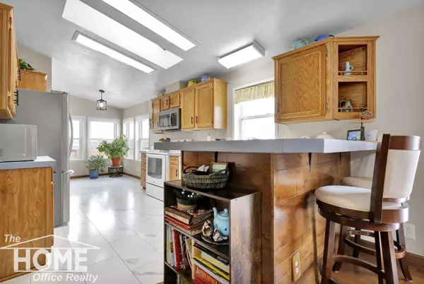 6612 Simpson Road, Ovid, MI 48866