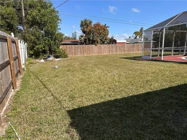 7209 Jasmine RD, Fort Myers, FL 33967