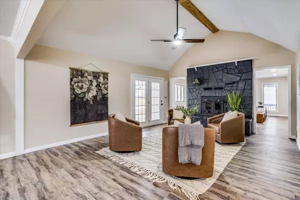 12685 SW 180th St, Rose Hill, KS 67133