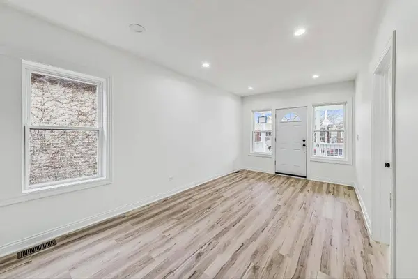 5619 S California Avenue, Chicago, IL 60629