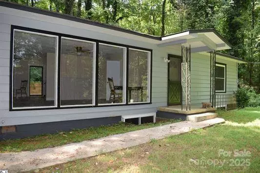 22339 Asheville HWY, Landrum, SC 29356