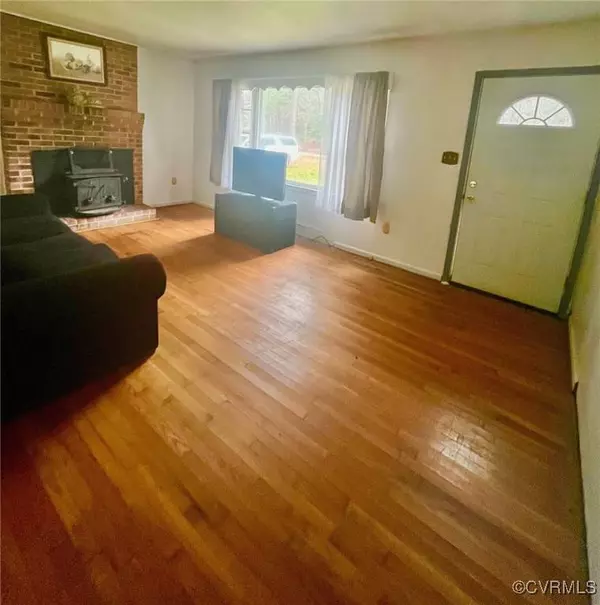 1950 S Tidwells RD, Montross, VA 22520