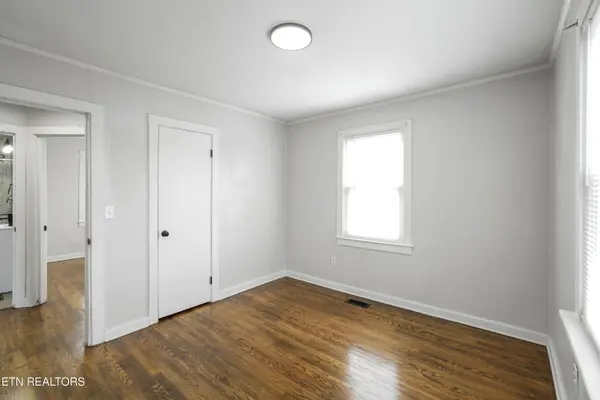 3720 Cate Ave, Knoxville, TN 37919